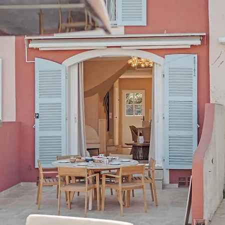 Maison Rosa, Port-grimaud Grimaud